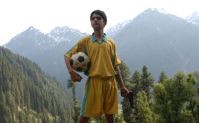 Sikandar 2009 film on a kashmiri boy about kashmirSikandar 2009 film on a kashmiri boy about kashmir