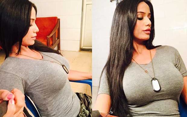 poonam pandey body pics