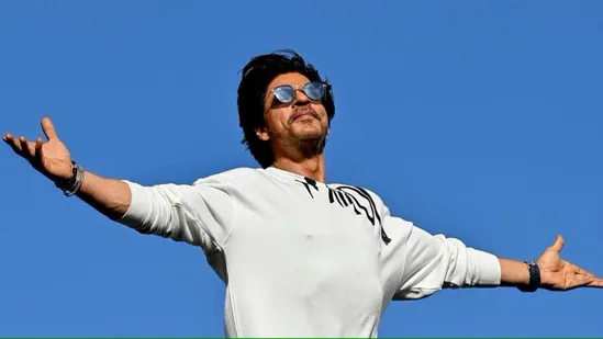 Shah Rukh Khan Age, Net Worth , Movies, Family, Upcoming Films Shah Rukh Khan Age, Net Worth , Movies, Family, Upcoming Films
