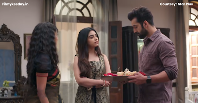 Jhanak takes a strong stand against insults. Jhanak confidently faces her critics at college while Rishi watches her struggle with guilt and concern.